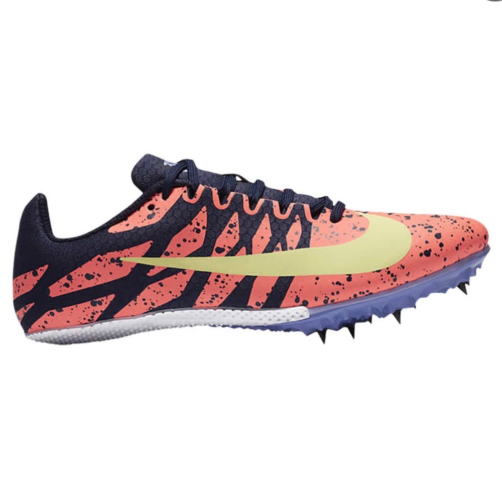 Nike women’s sprinting spikes. In great condition.